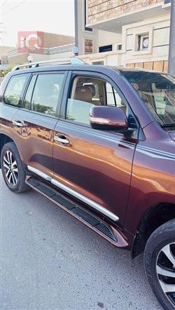 تويوتا لاندكروزر